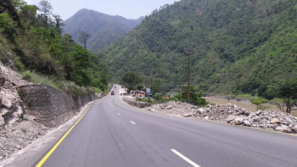 नारायणगढ मुग्लिङ सडक खण्डकमा चारघण्टा सवारी आगमन बन्द हुने