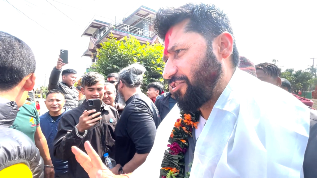 निर्वाचनपछि बलियो सरकार बनाउछौं–रवि लामिछाने