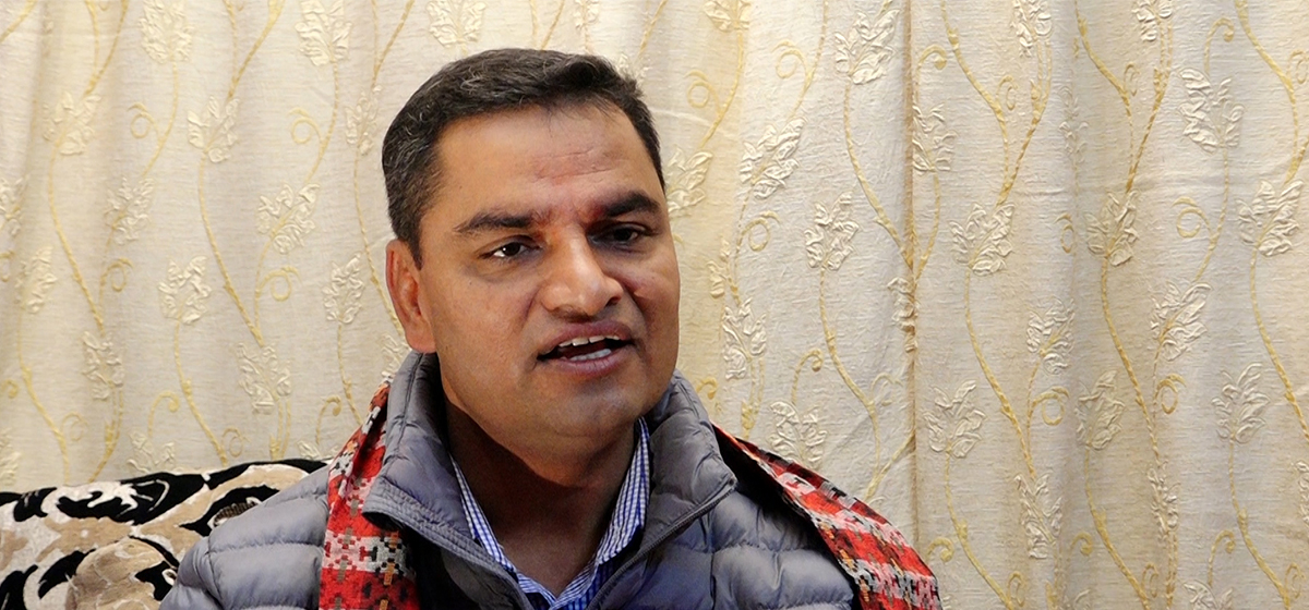 आमाको अकालमृत्यु रोक्न आफूले थालेको कार्यक्रम परिस्कृत गर्न पूर्व स्वास्थ्य मन्त्री पौडेलको सरकारलाई सुझाव