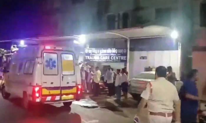 भारतको एक अस्पतालमा भीषण आगलागी, १० जना बिरामीको मृत्यु