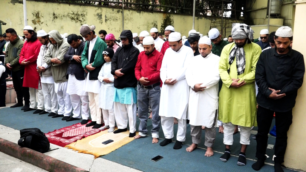 इद उल फित्र (इद) शनिबार हर्षाेल्लासका साथ देशभर मनाइयो