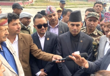 सञ्चारमन्त्रीद्वारा सुरक्षण मुद्रण केन्द्रको निरीक्षण, राजस्व तिरेको २४ घण्टाभित्र छाप्न सुरु