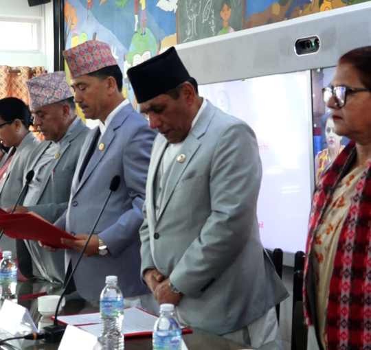 राष्ट्रियसभाका चार विषयगत समितिका सभापतिद्वारा सपथ