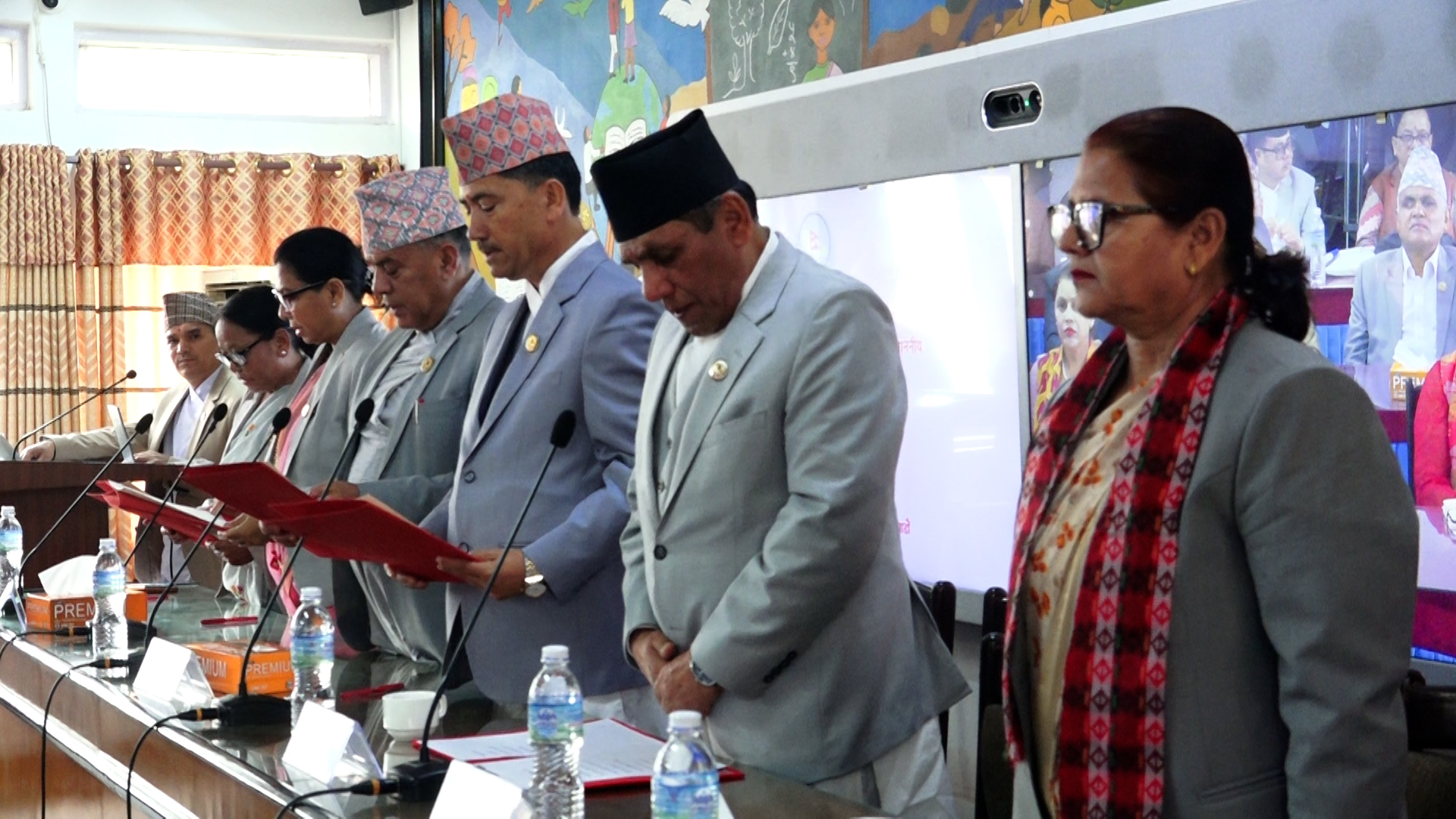 राष्ट्रियसभाका चार विषयगत समितिका सभापतिद्वारा सपथ