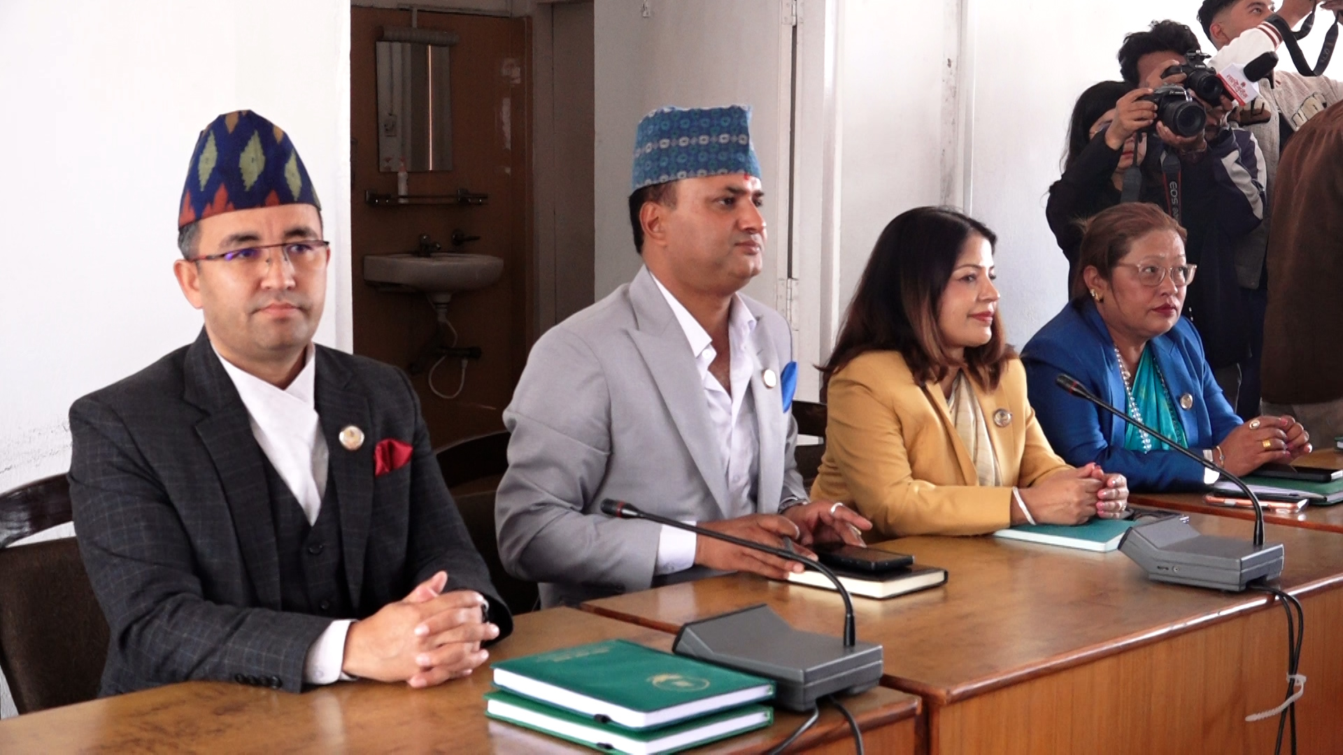 रामजी यादव श्रम र गौरीकुमारी यादव उद्योगमन्त्री बन्ने