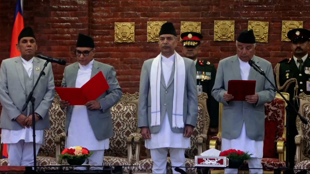 नवनियुक्त प्रधानन्यायाधीश डा. मनोजकुमार शर्माले पद तथा गोपनीयताको शपथ