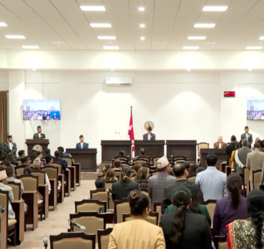 प्रधानमन्त्री उपस्थित हुनुपर्ने विपक्षीको अडान, प्रतिनिधि सभा बैठक बिहीबार बस्नेगरि स्थगित
