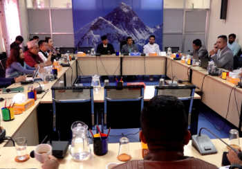 सार्वजनिक पूर्वाधार निर्माणमा परेको समस्या समाधान गर्न सरकारलाई निर्देशन