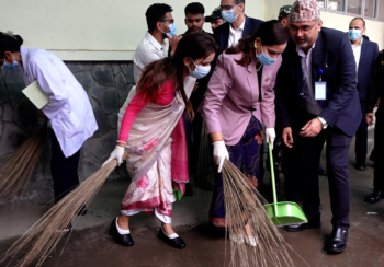 स्वास्थ्यमन्त्री मेहताद्वारा सरसफाइ सप्ताह अभियानको शुभारम्भ