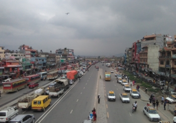 कोटेश्वर र जडीबुटीमा यात्रुलाई सास्ती दिने १० पक्राउ