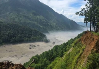 लाङटाङ खोला जलविद्युत आयोजनामा वेपत्ताको खोजी जारी, १९ जना सम्पर्कमा