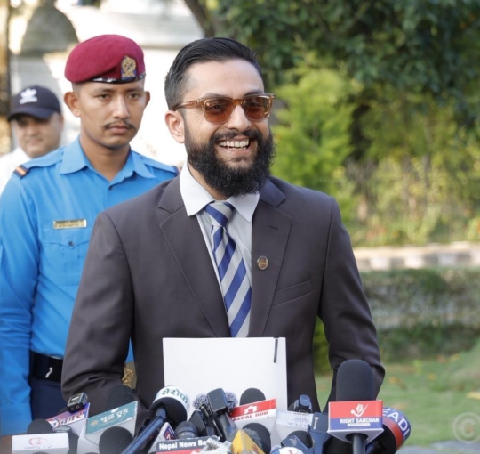 पूर्वप्रधानन्यायाधीशलाई पक्राउ गरिएको होइन, सुरक्षा दिइएको हो : मन्त्री पोखरेल