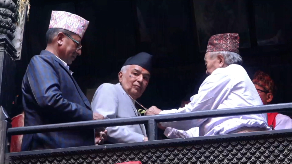 राष्ट्रपति पौडेलद्वारा नवदुर्गा भवानीको पूजाअर्चना